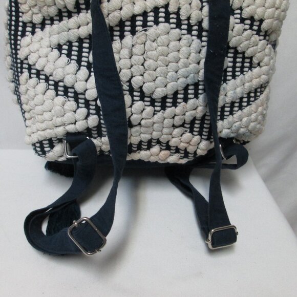 Steve Madden crochet shoulder backpack purse satchel Studded convertible large - Picture 6 of 11